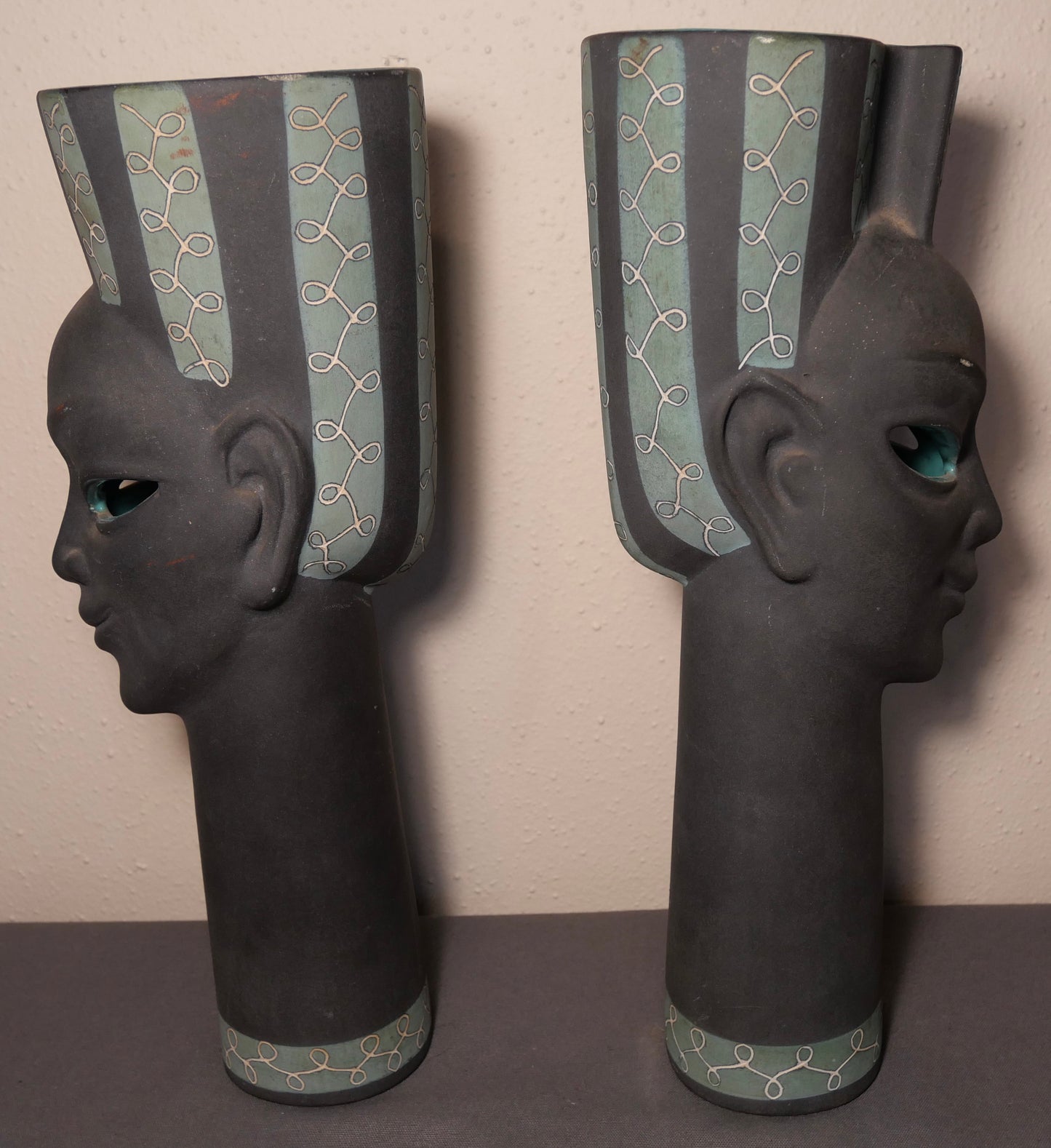 Pair of 1950’s Hungarian Mid Century Modern Kru Pottery Charles and Alice Smith Style Ceramic Black/Turquoise Elongated Head Vases