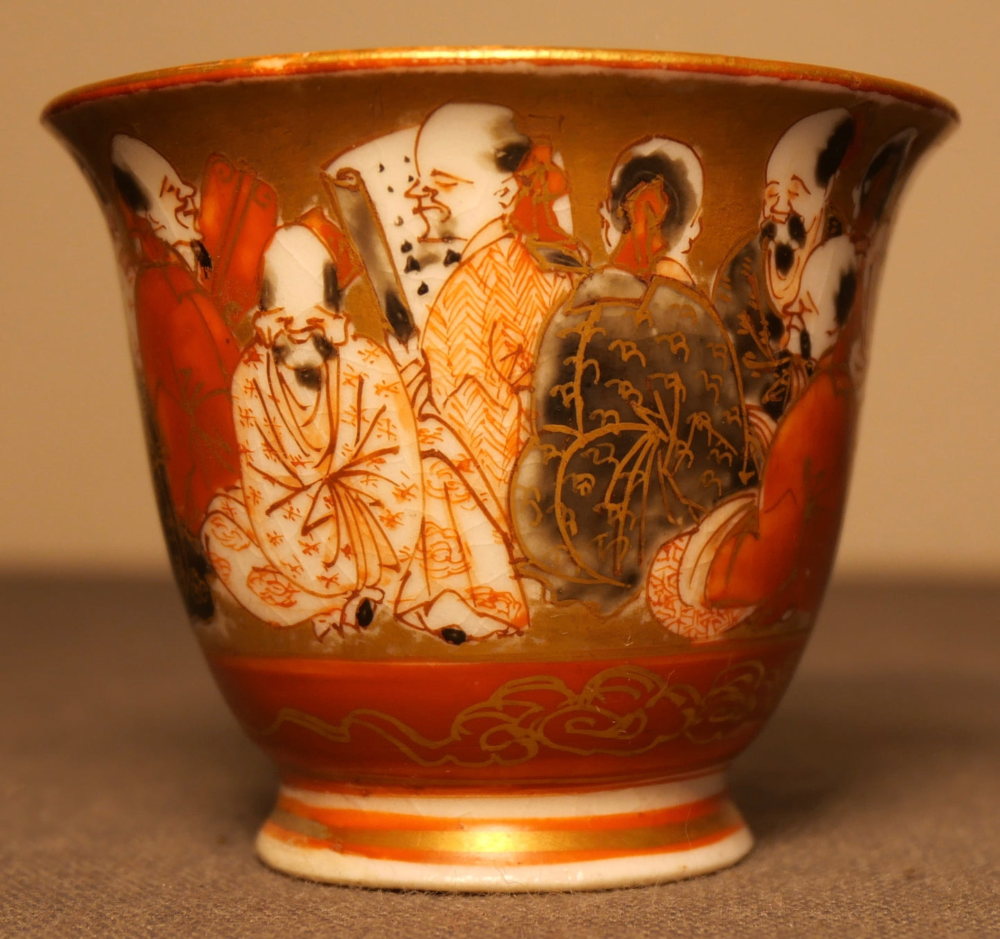 Circa 1930 Japanese Kutani Porcelain Hyakunin Thousand Poets Motif Sake Cup (Early Showa Period)