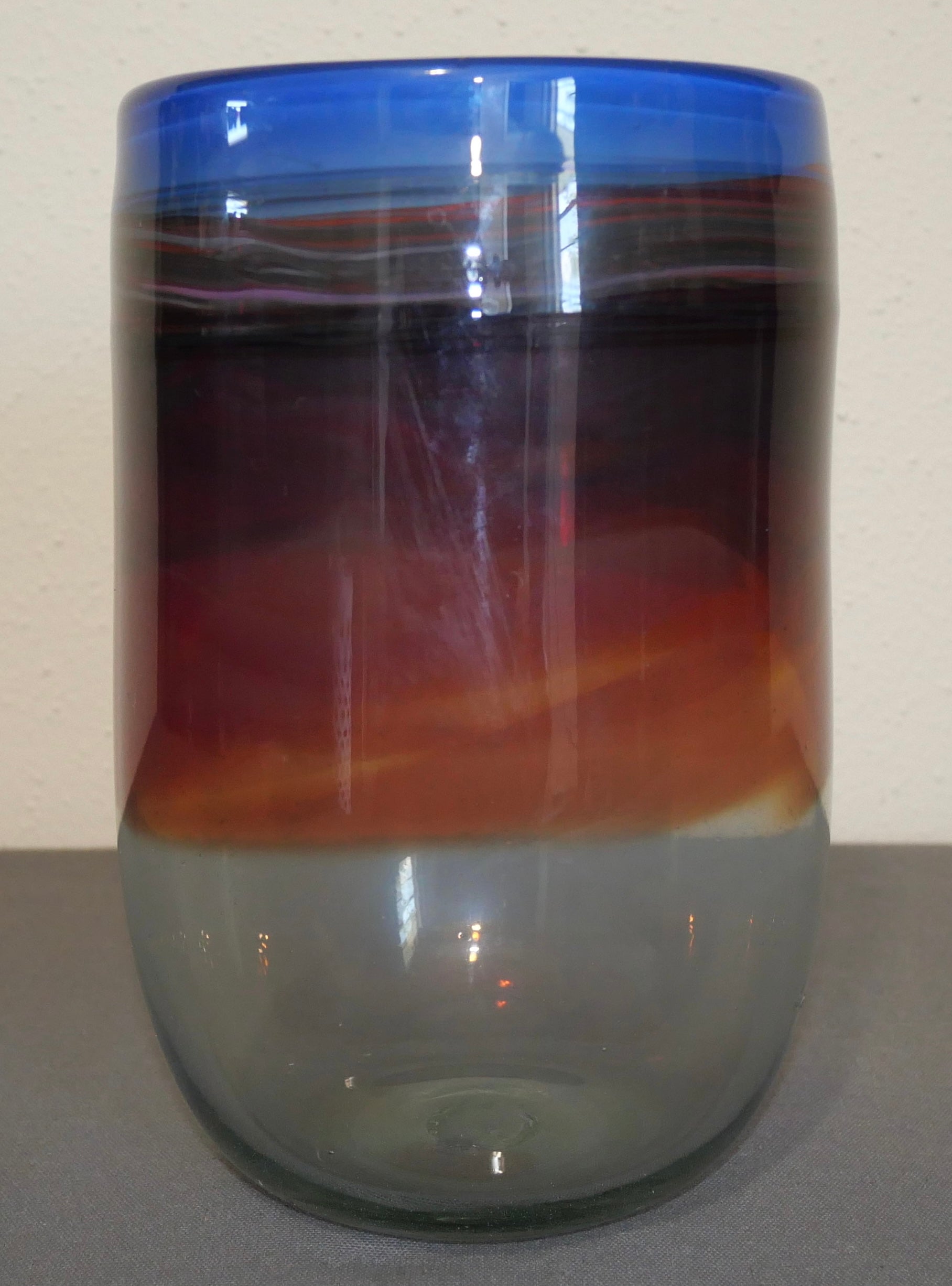 Amy Roberts Art Glass Contemporary Style Banded Color Swirl Vase (20th Century) (American)