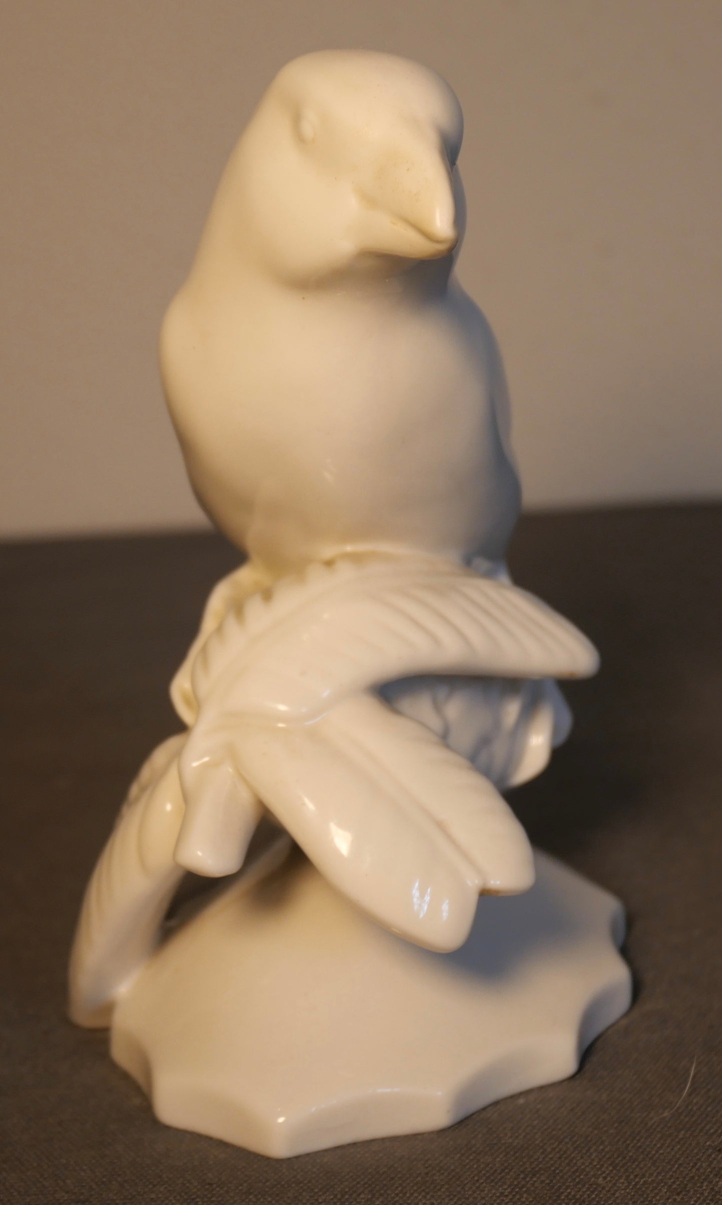 1909-1925 German Art Deco Schwarzburger Werkstätten für Porzellankunst White Porcelain Bird on Pinecone Figurine