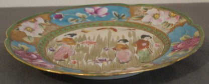 Circa 1920 Japanese Satsuma Porcelain Hand Painted Gilded Women/Floral Motifs Plate