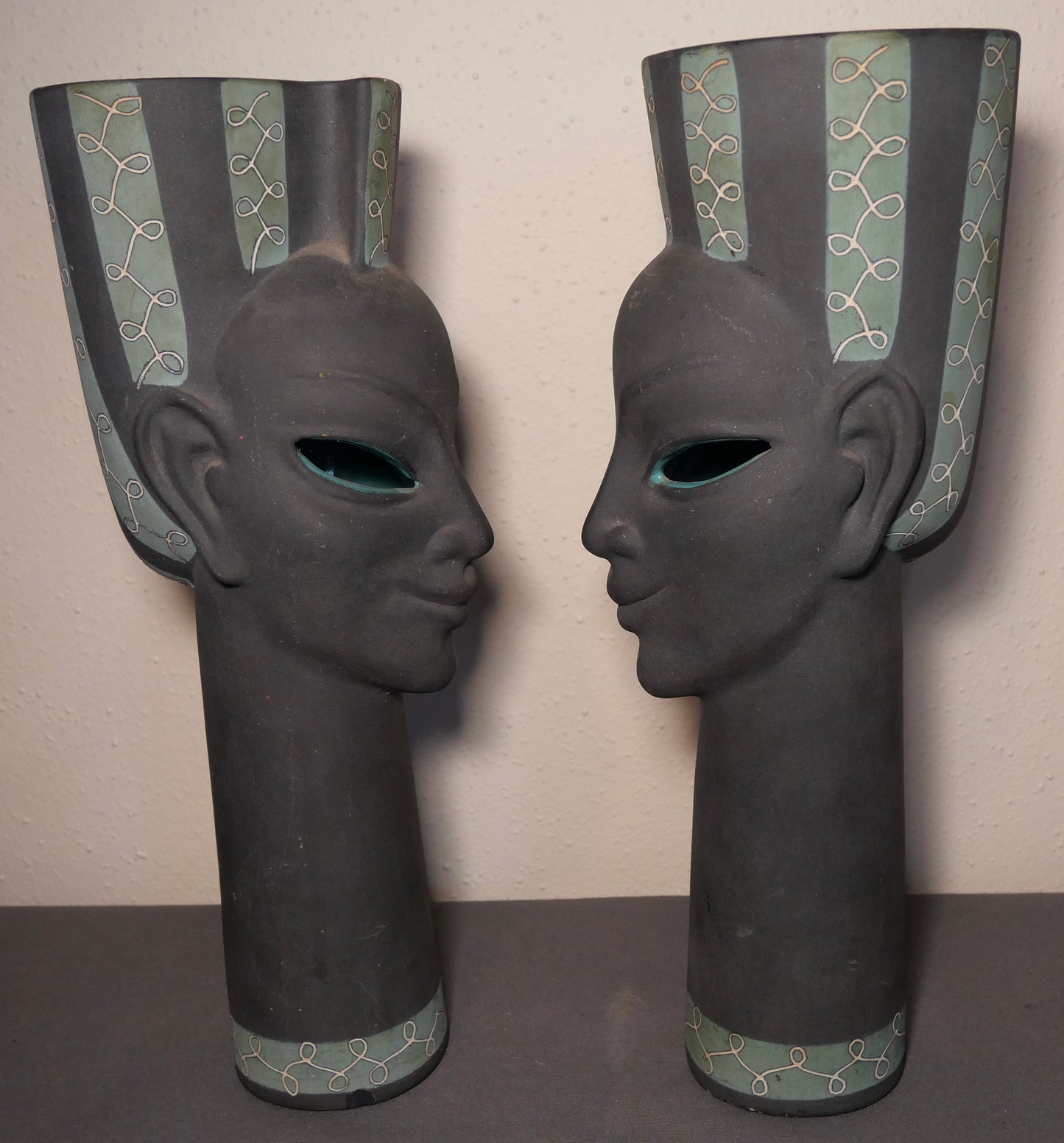 Pair of 1950’s Hungarian Mid Century Modern Kru Pottery Charles and Alice Smith Style Ceramic Black/Turquoise Elongated Head Vases