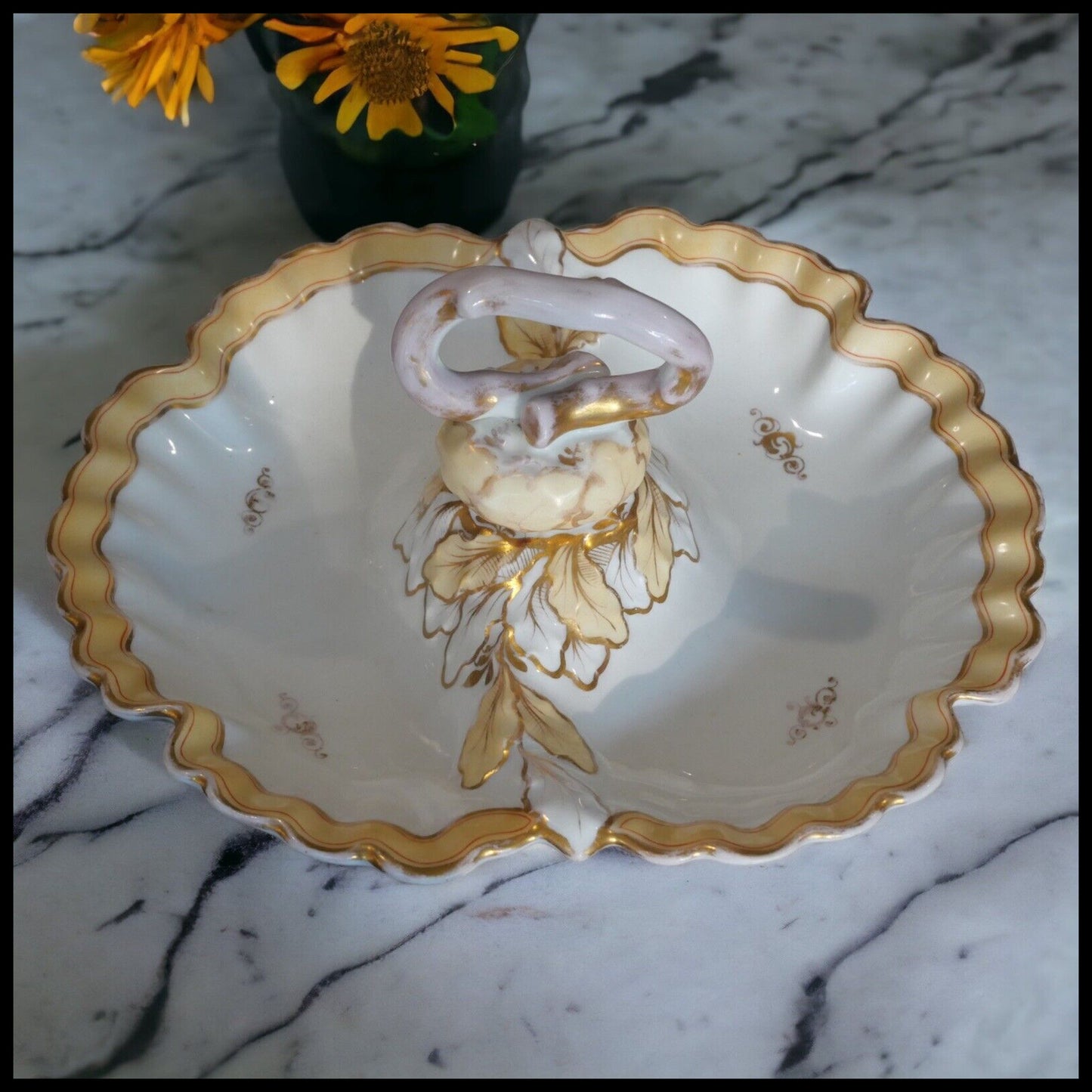 Circa 1860 Danish Bing & Grondahl Porcelain Gilded Leaf Motifs Tidbit Server