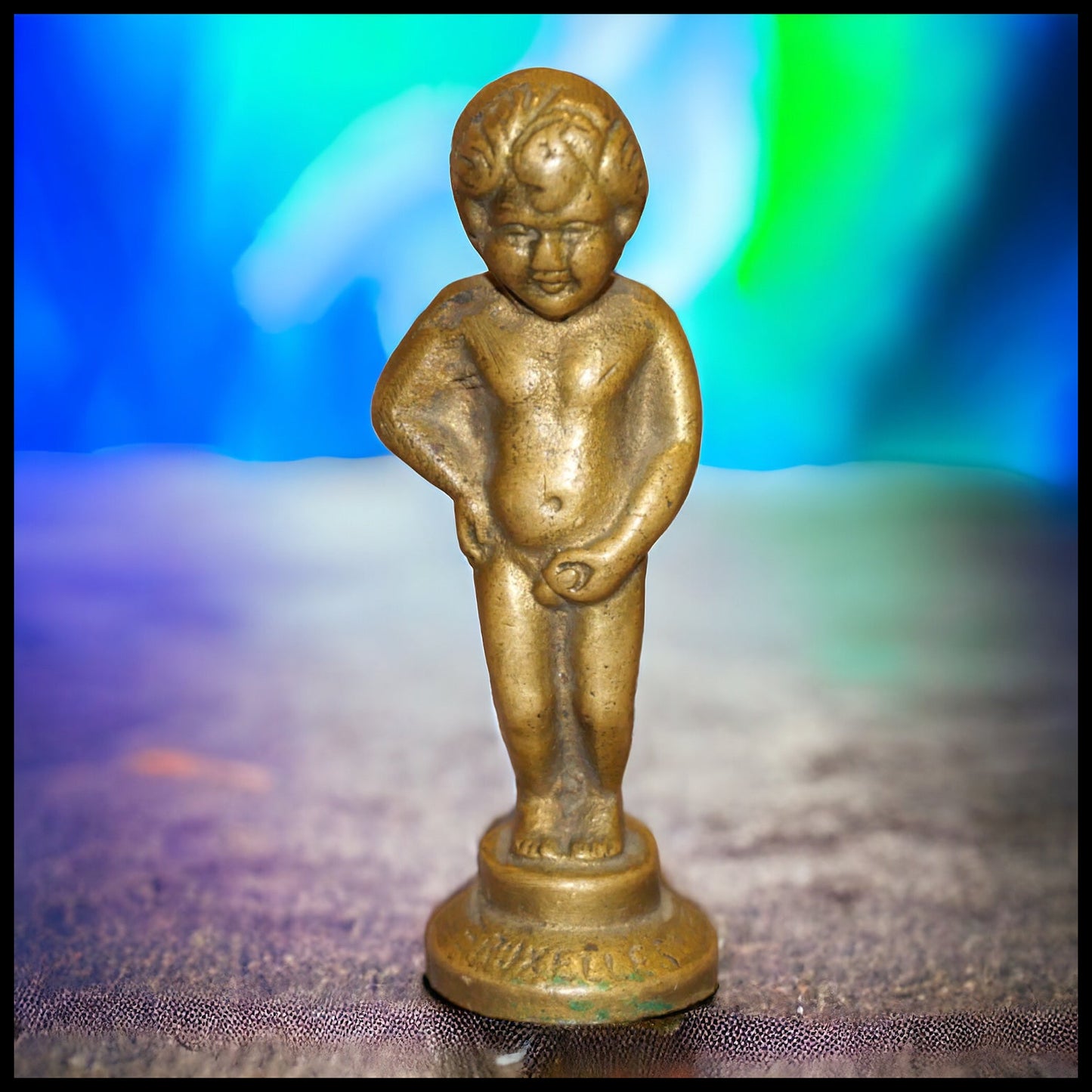 1940's Belgian Bruxelles Manneken Pis Miniature Brass Souvenir Figurine