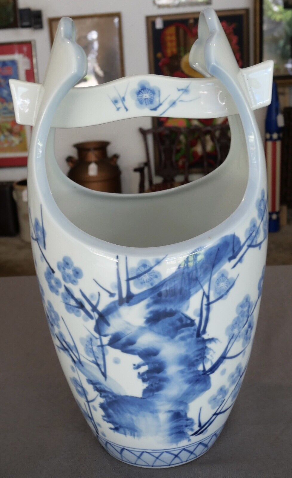 Vintage Circa 1970 Japanese Arita Porcelain Well Bucket Form Vase